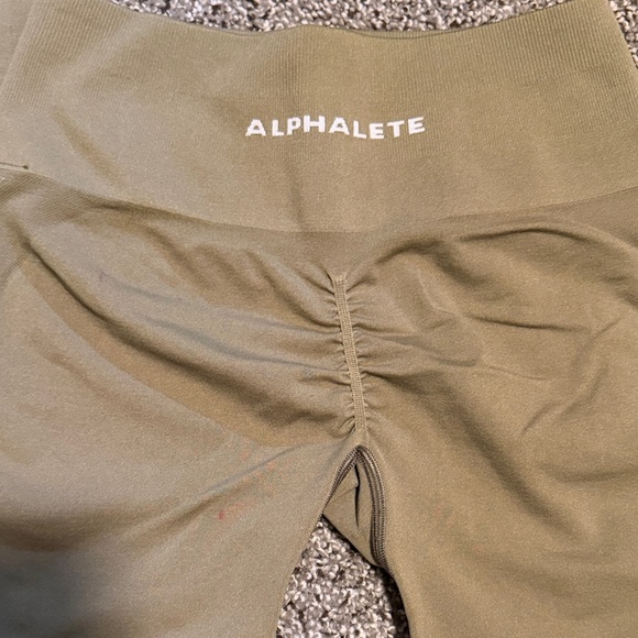 Alphalete Amplify - Not Gold High-Rise Leggings - Picture 2 of 6